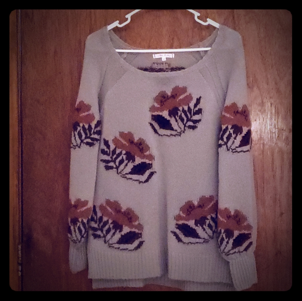 Willow and Clay Floral sweater